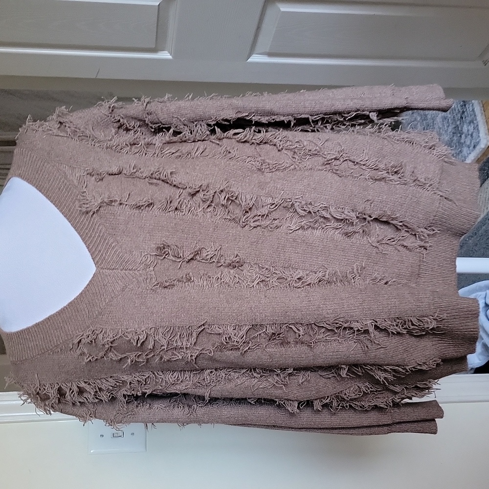 J.NNA SWEATER